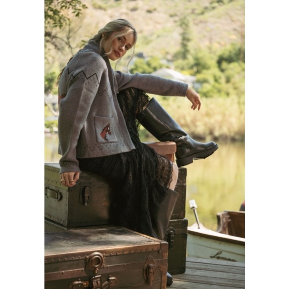 Women's Gray Horse Pattern Cardigan - Picture 10 of 10